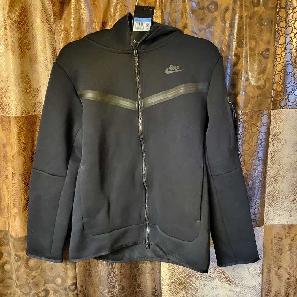 Nike  Tech Black Full-Zip Hoodie